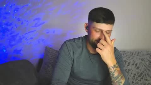 youzername2 online show from 04.04.26