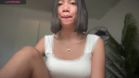 YowgineTheGreat online show from 12.31.24