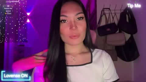 yrdrmgrl_jennie26 online show from 03.01.26