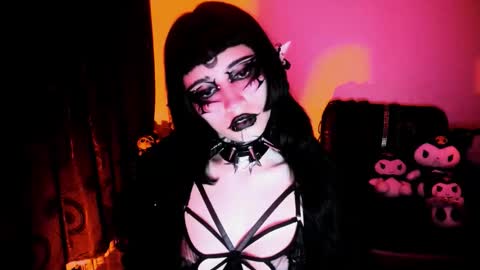 Yue Eclipsa online show from 02.19.26