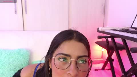 Yurani online show from 12.30.24