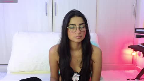 Yurani online show from 01.25.25