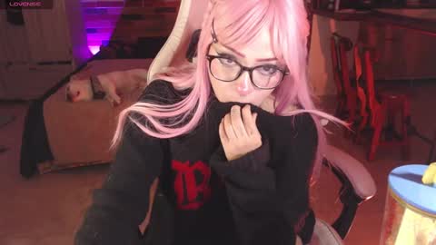 Snapshot of yukko_ chatting on 01.08.25 YUKO online show from 01.08.25