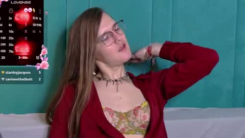 Snapshot of yukodiva chatting on 10.29.25 Yuko online show from 10.29.25