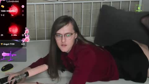 Snapshot of yukodiva chatting on 11.11.25 Yuko online show from 11.11.25