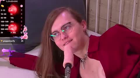 Snapshot of yukodiva chatting on 11.12.25 Yuko online show from 11.12.25