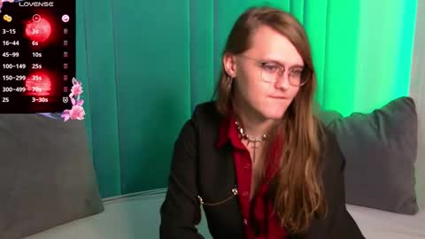 Snapshot of yukodiva chatting on 11.14.25 Yuko online show from 11.14.25