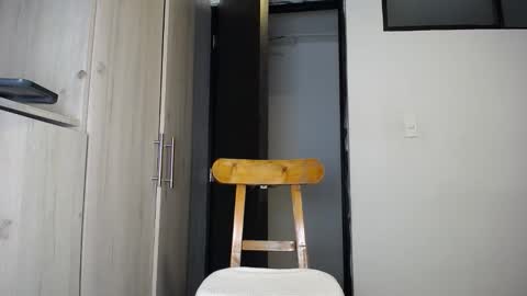 Snapshot of yulian_23 chatting on 11.15.25 Ivan online show from 11.15.25