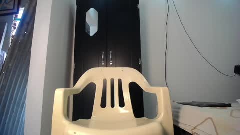 Snapshot of yulian_23 chatting on 04.01.26 Ivan online show from 04.01.26