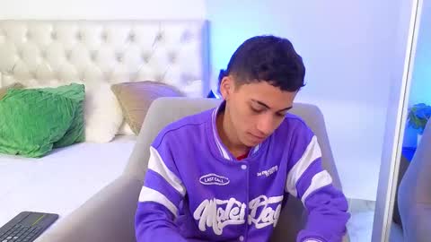 yulian_vasquez online show from 02.10.26