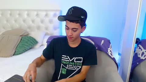 yulian_vasquez online show from 02.17.26