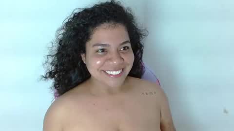 Yuli and SaraIndependent model online show from 01.05.25