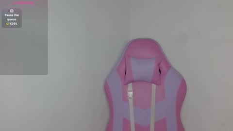 Yuli and SaraIndependent model online show from 12.01.25