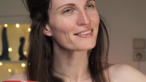 Snapshot of yulladao chatting on 01.27.25 yulla dao online show from 01.27.25