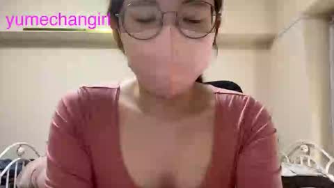 Snapshot of yumechangirl chatting on 10.29.25 YumechangirlAnime Fan online show from 10.29.25