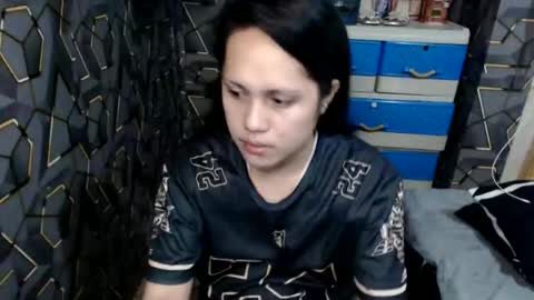 yumi online show from 10.03.25