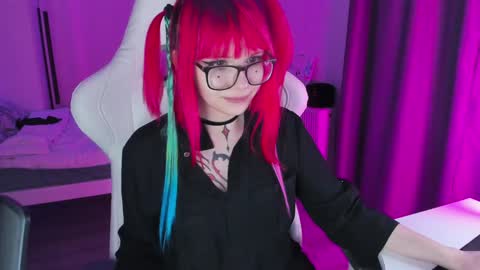 Yumi 3 online show from 12.06.24