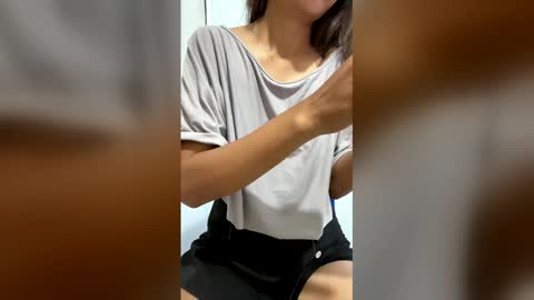 yummypinay000 online show from 04.16.26