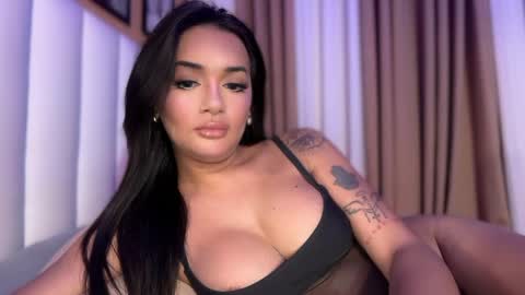 Goddes Renalyn online show from 11.16.25