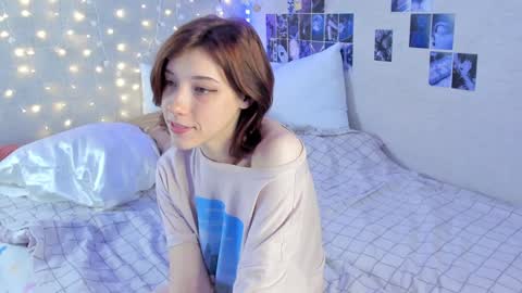 Snapshot of yunapeace chatting on 12.05.24 Yuna online show from 12.05.24