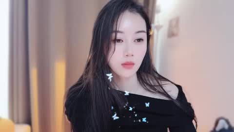 YunEr online show from 12.02.25