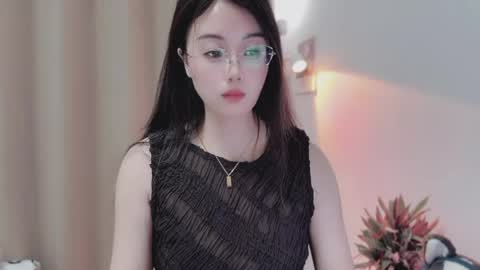YunEr online show from 05.16.26