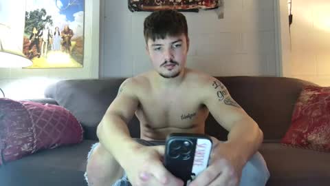 yungbul1 online show from 11.26.25