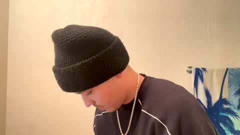 Snapshot of yungstudbev chatting on 12.25.24 yungstudbev online show from 12.25.24