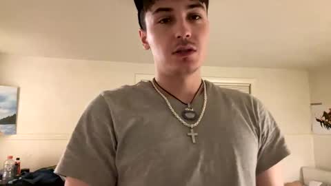 Snapshot of yungstudbev chatting on 01.06.25 yungstudbev online show from 01.06.25