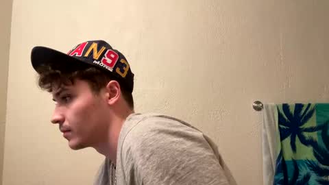 Snapshot of yungstudbev chatting on 01.08.25 yungstudbev online show from 01.08.25