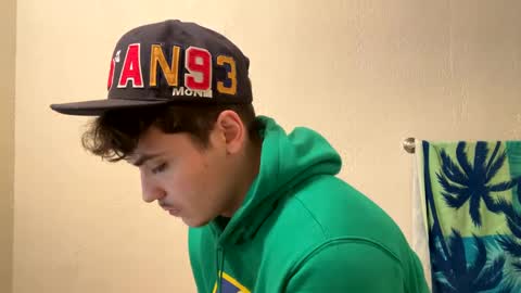 Snapshot of yungstudbev chatting on 01.15.25 yungstudbev online show from 01.15.25