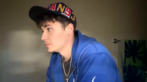 Snapshot of yungstudbev chatting on 01.19.25 yungstudbev online show from 01.19.25