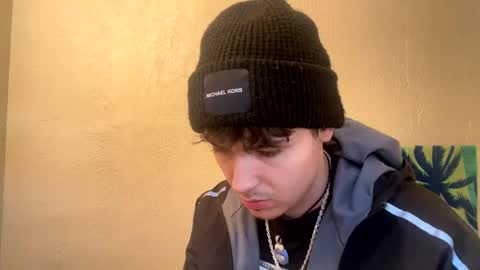 Snapshot of yungstudbev chatting on 01.20.25 yungstudbev online show from 01.20.25