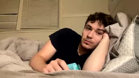 Snapshot of yungstudbev chatting on 01.21.25 yungstudbev online show from 01.21.25