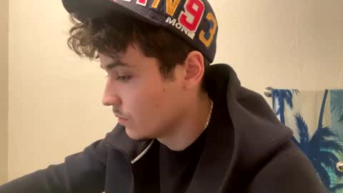 Snapshot of yungstudbev chatting on 02.01.25 yungstudbev online show from 02.01.25