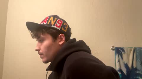 Snapshot of yungstudbev chatting on 02.05.25 yungstudbev online show from 02.05.25