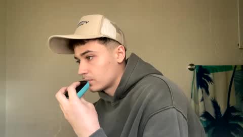 Snapshot of yungstudbev chatting on 02.18.25 yungstudbev online show from 02.18.25