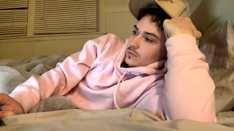 Snapshot of yungstudbev chatting on 03.05.25 yungstudbev online show from 03.05.25