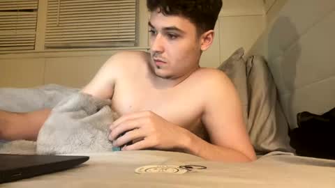 Snapshot of yungstudbev chatting on 03.09.25 yungstudbev online show from 03.09.25