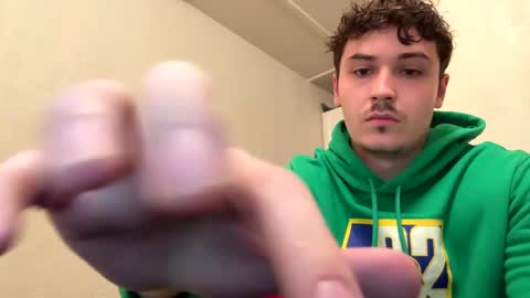 Snapshot of yungstudbev chatting on 10.05.25 yungstudbev online show from 10.05.25