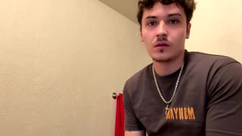 Snapshot of yungstudbev chatting on 10.14.25 yungstudbev online show from 10.14.25