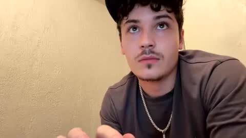 Snapshot of yungstudbev chatting on 10.14.25 yungstudbev online show from 10.14.25