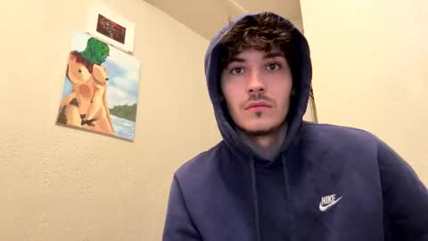 Snapshot of yungstudbev chatting on 12.20.25 yungstudbev online show from 12.20.25