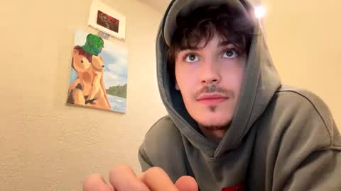 Snapshot of yungstudbev chatting on 12.22.25 yungstudbev online show from 12.22.25