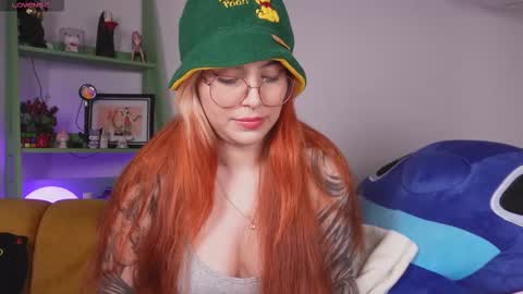 yunorose_ online show from 01.18.26