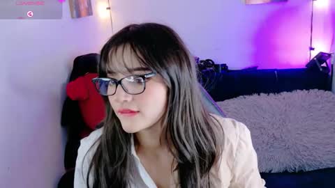 Snapshot of yuny_haruno chatting on 11.20.25 Haruno online show from 11.20.25