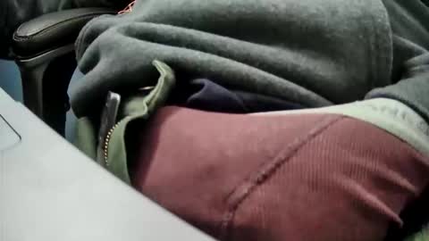 yuppers1234 online show from 12.18.25