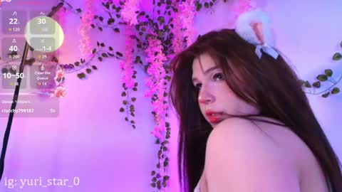 Snapshot of yuri_stars chatting on 09.19.25 Yuri Stars online show from 09.19.25