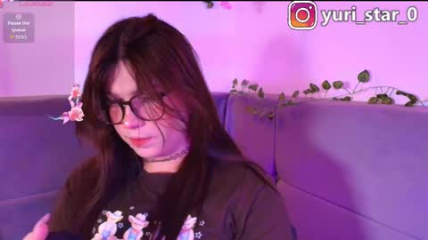 Snapshot of yuri_stars chatting on 11.16.25 Yuri Stars online show from 11.16.25