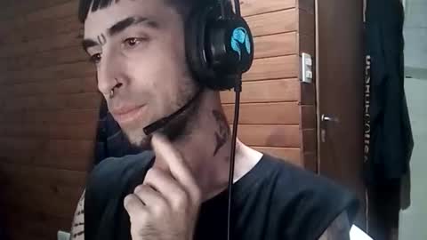 Snapshot of yuumis chatting on 02.25.26 Yuumi online show from 02.25.26